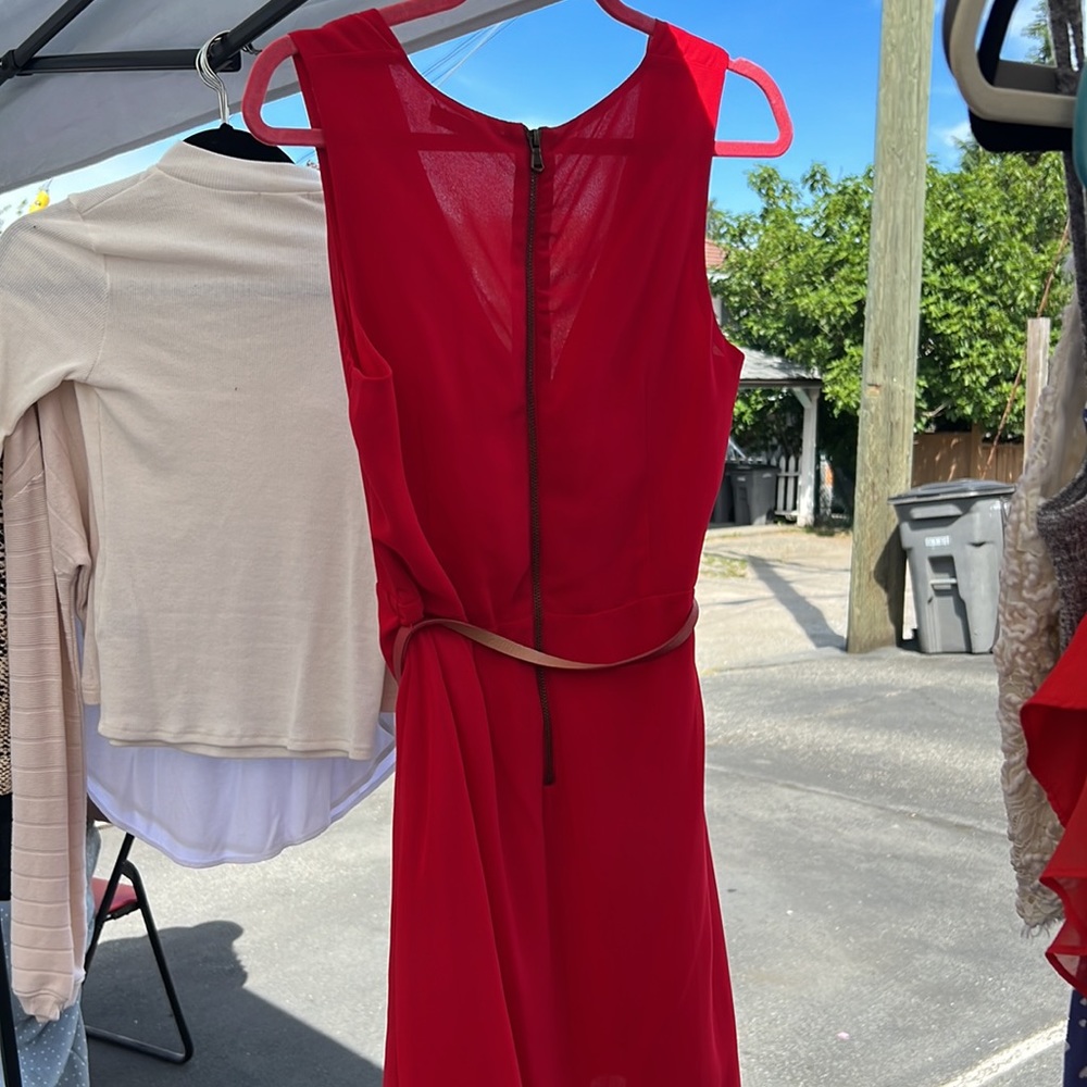 Red Dress - Picture 2 of 2